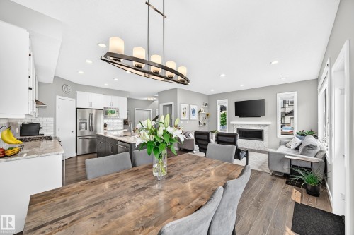 8548 Cushing Place Sw, Edmonton, AB 