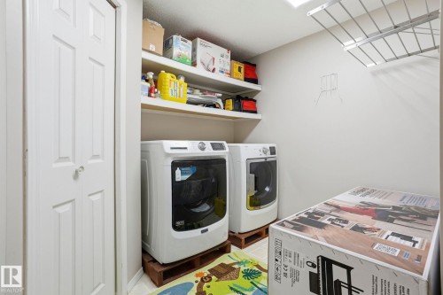 2049 Tanner Wynd Nw, Edmonton, AB - Indoor Photo Showing Laundry Room