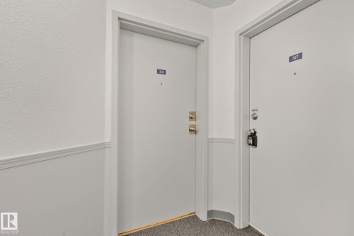 #318 17109 67 Av Nw, Edmonton, AB - Indoor Photo Showing Other Room