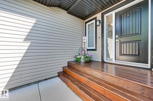 Exterior entry - 101 Hilldowns Drive, Spruce Grove, AB 