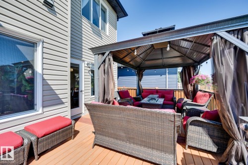 Deck - 101 Hilldowns Drive, Spruce Grove, AB 