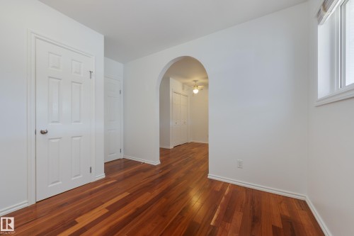 6108 84 Avenue, Edmonton, AB 