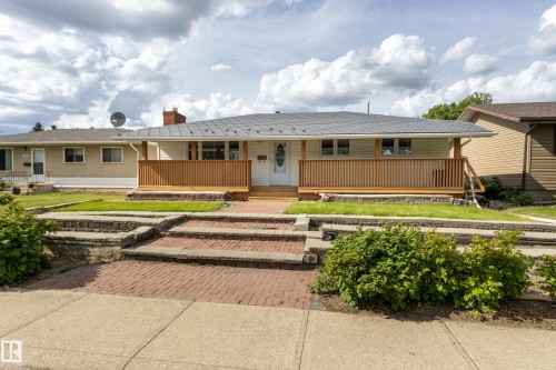 6108 84 Avenue, Edmonton, AB 