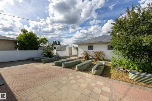 6108 84 Avenue, Edmonton, AB 