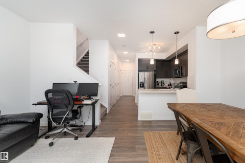 2522 152 Avenue Nw, Edmonton, AB - Indoor
