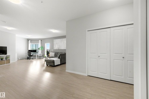 437 1818 Rutherford Road, Edmonton, AB - Indoor Photo Showing Other Room
