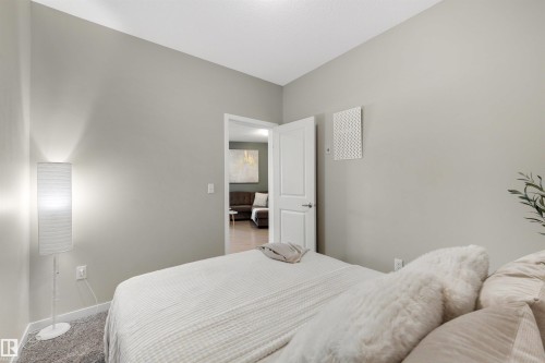 437 1818 Rutherford Road, Edmonton, AB - Indoor Photo Showing Bedroom
