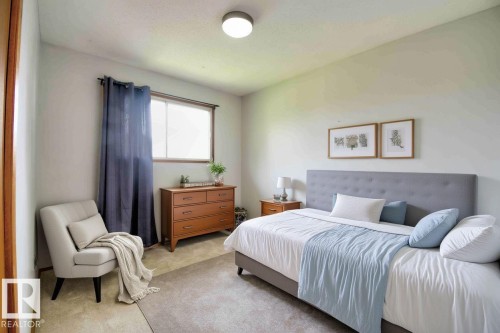 5626 51 Avenue, St. Paul Town, AB - Indoor Photo Showing Bedroom
