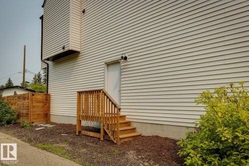 10526 157 Street, Edmonton, AB 