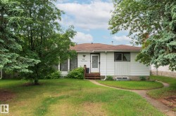 63 WAVERLEY Crescent Spruce Grove, AB T7X 1N9
