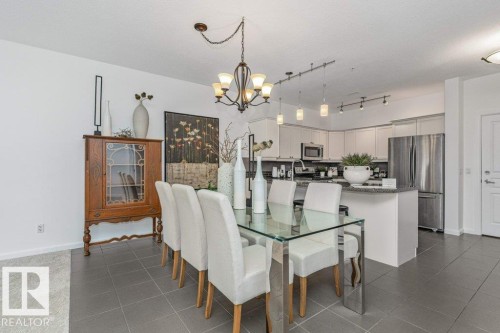 #302 160 Magrath Rd Nw, Edmonton, AB - Indoor Photo Showing Dining Room