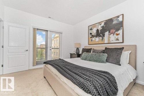 #302 160 Magrath Rd Nw, Edmonton, AB - Indoor Photo Showing Bedroom