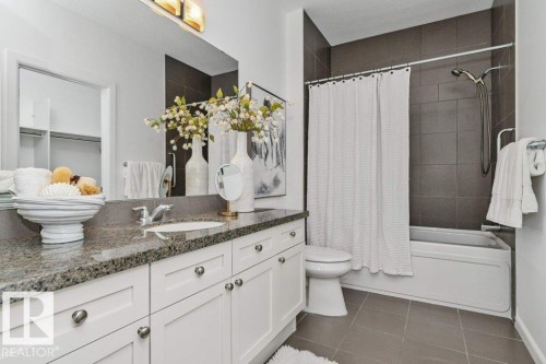 #302 160 Magrath Rd Nw, Edmonton, AB - Indoor Photo Showing Bathroom