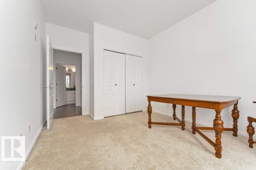 #302 160 Magrath Rd Nw, Edmonton, AB - Indoor