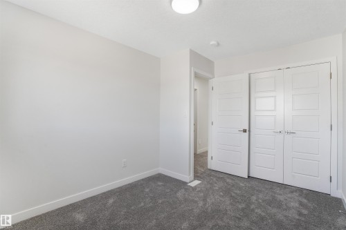 9455 Colak Lane Sw, Edmonton, AB - Indoor Photo Showing Other Room