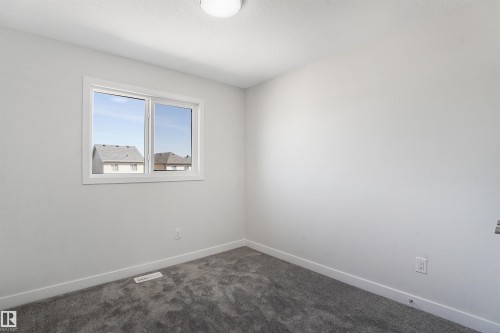 9455 Colak Lane Sw, Edmonton, AB - Indoor Photo Showing Other Room