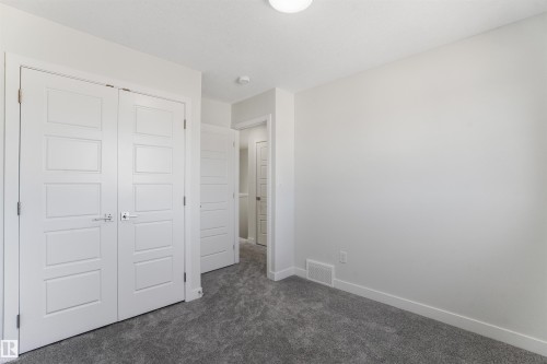 9455 Colak Lane Sw, Edmonton, AB - Indoor Photo Showing Other Room