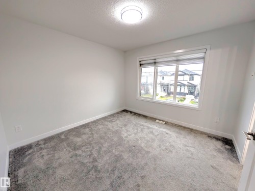 9455 Colak Lane Sw, Edmonton, AB - Indoor Photo Showing Other Room