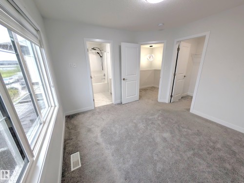 9455 Colak Lane Sw, Edmonton, AB - Indoor Photo Showing Other Room