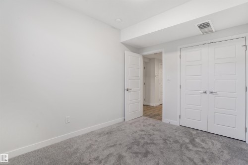 9455 Colak Lane Sw, Edmonton, AB - Indoor Photo Showing Other Room