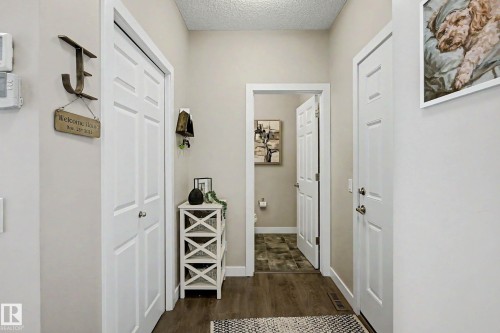 22609 94A Avenue Nw, Edmonton, AB - Indoor Photo Showing Other Room