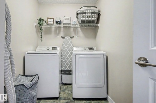 22609 94A Avenue Nw, Edmonton, AB - Indoor Photo Showing Laundry Room