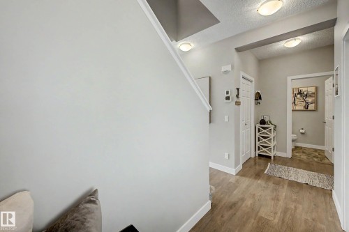 22609 94A Avenue Nw, Edmonton, AB - Indoor Photo Showing Other Room