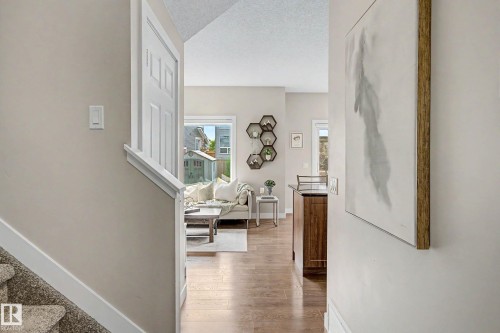 22609 94A Avenue Nw, Edmonton, AB - Indoor Photo Showing Other Room