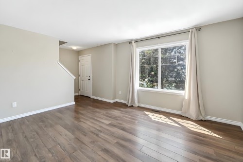 #21 8716 179 Av Nw, Edmonton, AB - Indoor Photo Showing Other Room