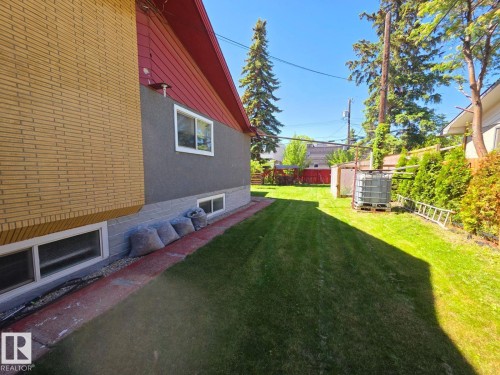 Yard - 10404 116 Avenue, Edmonton, AB 