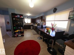 Dining area - 
