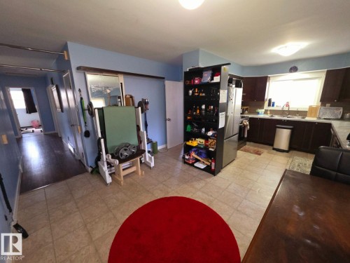 Kitchen - 10404 116 Avenue, Edmonton, AB 