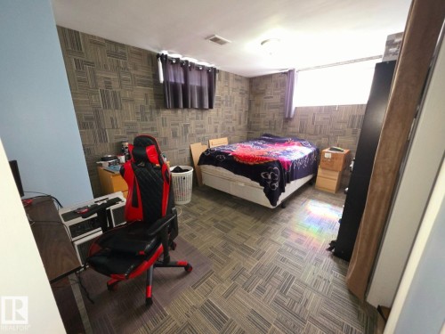 Bedroom - 10404 116 Avenue, Edmonton, AB 