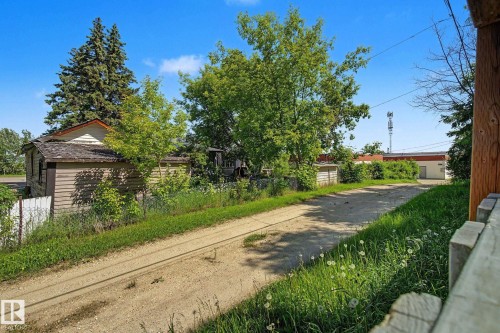 5116 49 Avenue, Onoway, AB 