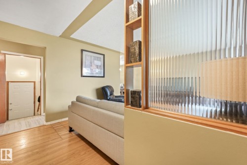 13307 133 Avenue, Edmonton, AB 