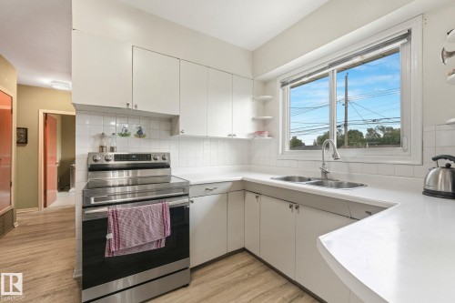 13307 133 Avenue, Edmonton, AB 