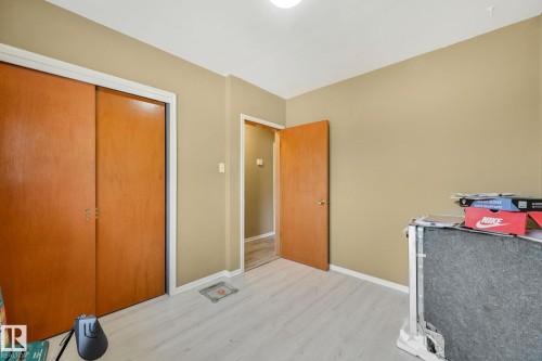 13307 133 Avenue, Edmonton, AB 