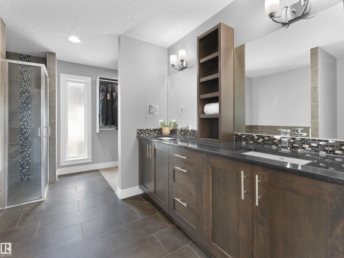 17119 5 Avenue, Edmonton, AB - Indoor