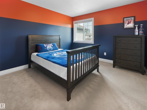 17119 5 Avenue, Edmonton, AB - Indoor Photo Showing Bedroom