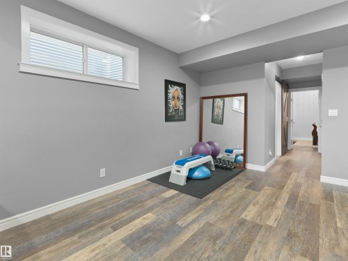 17119 5 Avenue, Edmonton, AB - Indoor Photo Showing Other Room
