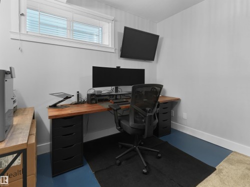 17119 5 Avenue, Edmonton, AB - Indoor Photo Showing Office