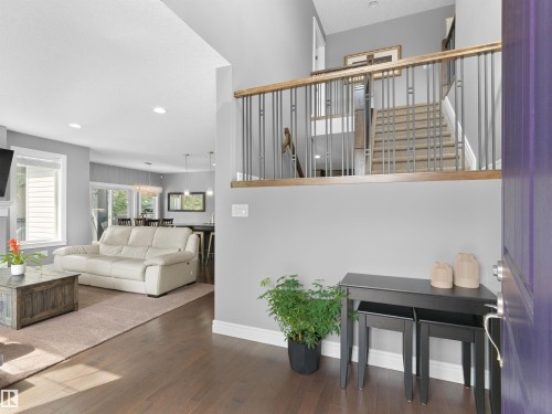 17119 5 Avenue, Edmonton, AB - Indoor