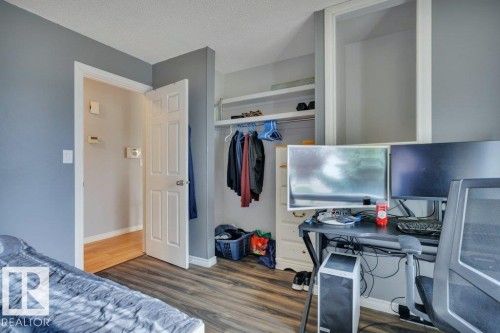 17918 63A Avenue Nw, Edmonton, AB - Indoor Photo Showing Bedroom