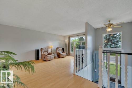 17918 63A Avenue Nw, Edmonton, AB - Indoor