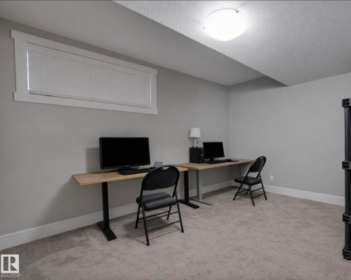 1564 36 Avenue, Edmonton, AB 