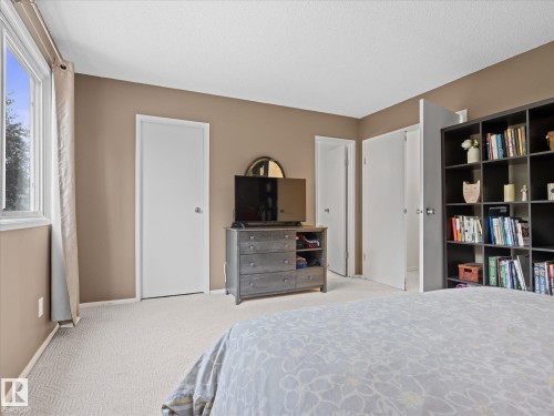 9014 184 Street, Edmonton, AB 