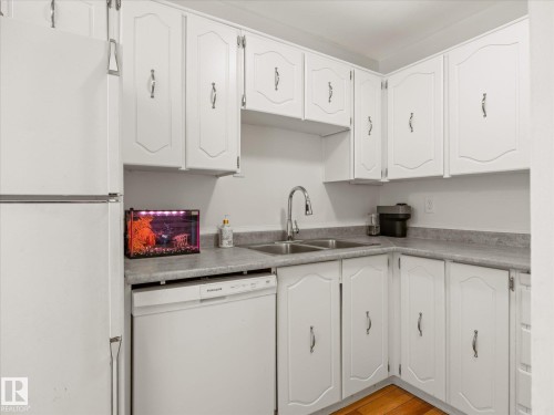 9014 184 Street, Edmonton, AB 