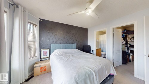 1808 36 Avenue Nw, Edmonton, AB - Indoor Photo Showing Bedroom