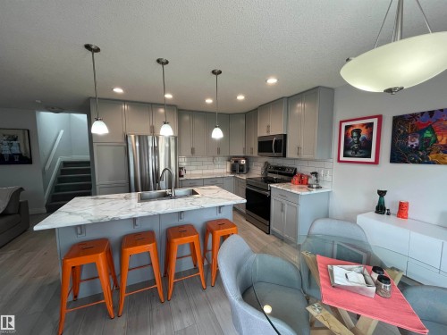 2057 69A Street, Edmonton, AB 