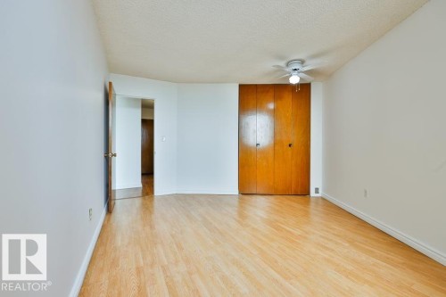 613 13910 Stony Plain Road, Edmonton, AB 